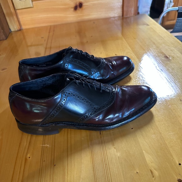 These are Imperial British Walkers! Size 9 men’s US Black and Ox blood in color main image 5